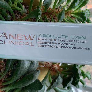 ANEW Skin Corrector Absolute Even Multi-tone